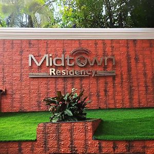 Midtown Residency Hotel โคชิโคด Exterior photo