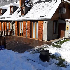 Petit Gite De Montagne Avec Jardin Et Terrasse Apartment Cazaux-Layrisse Exterior photo