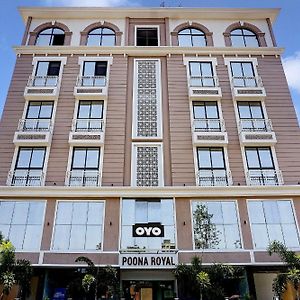 Super Townhouse Poona Royal Hotel Pimpri-Chinchwad Exterior photo