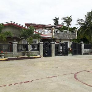 Fnt Transient House Near Hundred Islands Hotel อลามินอส Exterior photo