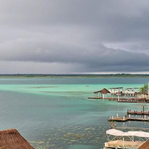 Casa Sirena - Habitaciones A Orilla De La Laguna Y Cenote Esmeralda บากาลาร์ Exterior photo