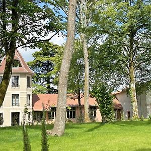 Le Manoir Des Perrieres Bed & Breakfast โรเชอชัวร์ Exterior photo