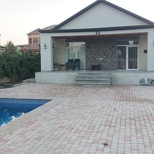 House With Pool Near Sea Breeze Villa บากู Exterior photo