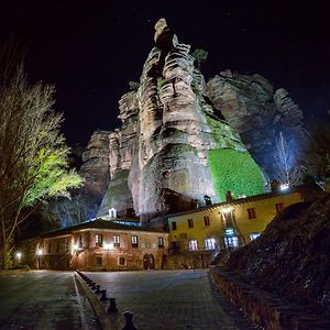 Hospederia Virgen De La Hoz Hotel Corduente Exterior photo