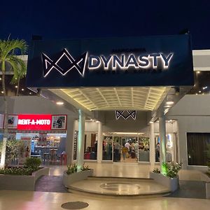 Hotel Dynasty Hab Tipo Estudio Privado พอร์ลามา Exterior photo