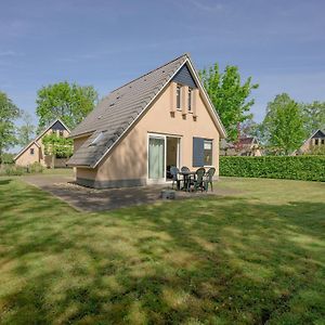 Spacious Bungalow Near The Frisian Lakes Villa Sondel Exterior photo