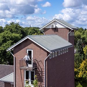 Ouder-Kind B&B Droomzacht - Natuurkamer เอเปอ Exterior photo