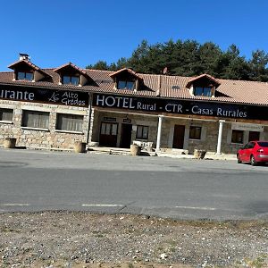 Altogredos Hotel Rural Y Apartamentos Turisticos โอยอส เดล เอสปีโน Exterior photo