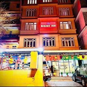 Hotel Rising Inn กังต็อก Exterior photo