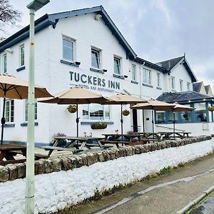 Tuckers Inn อินเวอร์กอร์ดอน Exterior photo