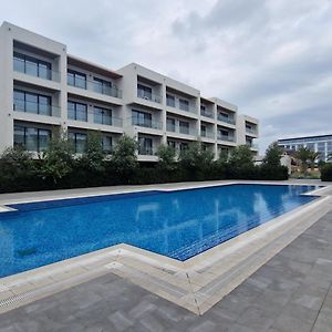 Sea Breeze, Luxury Apartments บากู Exterior photo