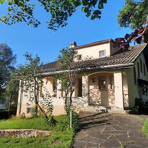 Pepper House Bed & Breakfast La Chaux De Fonds Exterior photo