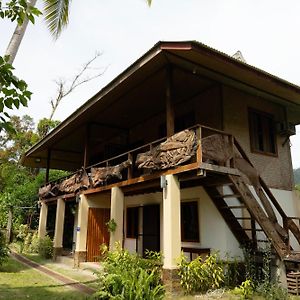 Marianne Port Barton Hotel ซาน วิเซนเต Exterior photo