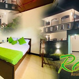 Relish Anuradhapura Bed & Breakfast Exterior photo