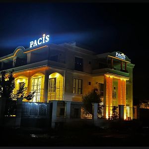 Pacis Hotel ฮาไตย์ Exterior photo