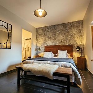 Chambre Cosy Avec Bien-Etre, Parking, Wifi - Au Coeur De L'Auvergne - Fr-1-582-506 Bed & Breakfast แซ็งต์-พรีวาต์-ดาลิเยร์ Exterior photo