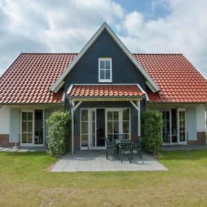 Luxurious Detached Villa With Washer, In De Maasduinen Area อาร์เซิน Exterior photo