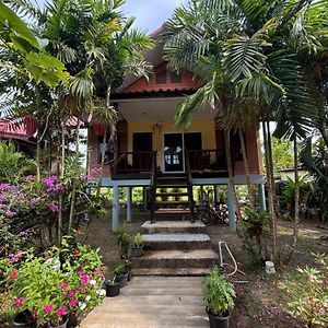 Mookdaman Bungalow Villa เกาะยาวน้อย Exterior photo