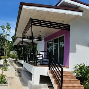 โรงแรม ทิพย์บุรี ริเวอร์ไซด์ สิชล Exterior photo