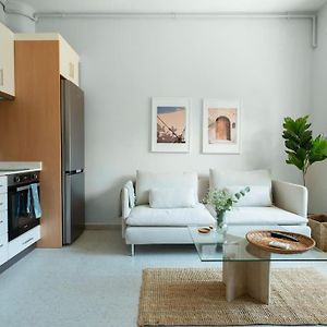 Designed And Modern 2Br Flat In Center Of Buyukada Apartment อดาลาร์ Exterior photo