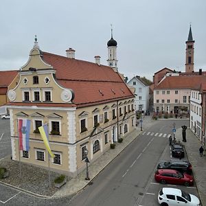 Hotel Stadtblick Friedberg ฟีดแบร์ก Exterior photo