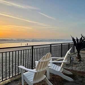 Single Or Double Beach Studio Oceanfront Pool & Tiki Aparthotel Daytona Beach Shores Exterior photo