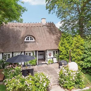 Awesome Home In Stokkemarke With Kitchen Exterior photo