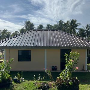 Two Bedrooms Cottage House Beach Front Php 3,500 Per Night Pilar  Exterior photo