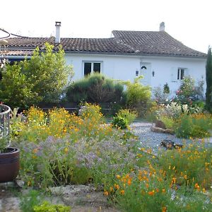 Maison D'Hotes Dyrslot Bed & Breakfast Saint-Denis-de-Pile Exterior photo