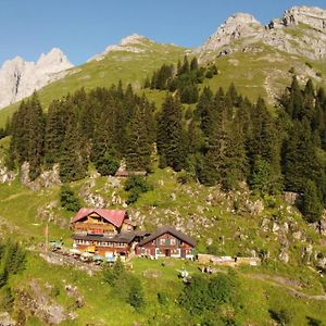 Berggasthaus Tschingelhorn Hotel ชเต็คเอลแบร์ก Exterior photo