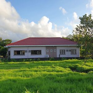 Mayon View Garden Apartelle Sa Bukid Hotel Daraga  Exterior photo