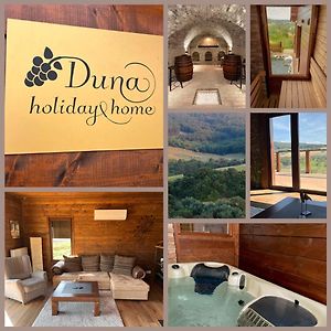 Duna Holiday Home ดูนาเซนท์มิโคลช Exterior photo