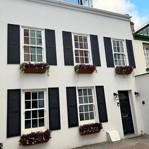 Sandringham House Villa Saint Helier Exterior photo