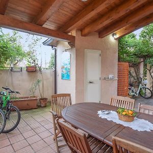 Cozy Home In Pizzo With Kitchen Exterior photo