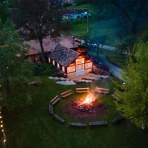 Valea Verde Retreat Transilvania Hotel Cund Exterior photo