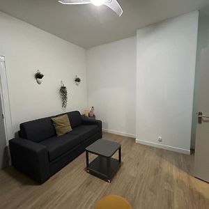 Studio Cosy Apartment ซ็องส์ Exterior photo