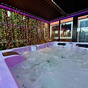 Apartament "Love Island" Jacuzzi Spa Z Duza Wanna Z Hydromasazem Dla Dwojga Aparthotel เนียซนอ Exterior photo