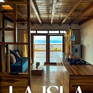 Suite La Isla อายัมเป Exterior photo