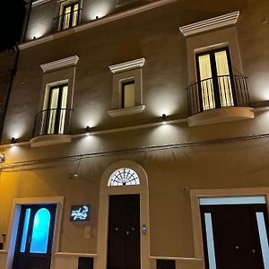 B&B Palazzo Croghan Torremaggiore Exterior photo