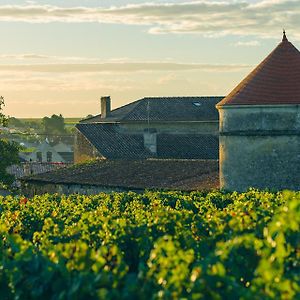 Domaine De Mercade Bed & Breakfast Rauzan Exterior photo