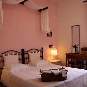 La Cascata Bed & Breakfast โนซิ Room photo