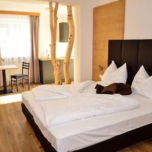 Guesthouse Dolomiten เองญา Room photo