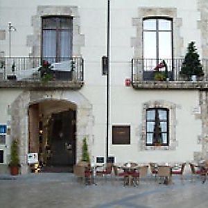 Hotel Comte Tallaferro เบซาลู Exterior photo