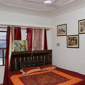 Karina Art Home Stay 50 Meters From Rampuria Haveli ไบคาเนอร์ Exterior photo