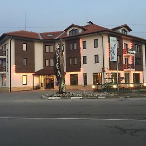 Bistrica Hotel ซาโมคอฟ Exterior photo