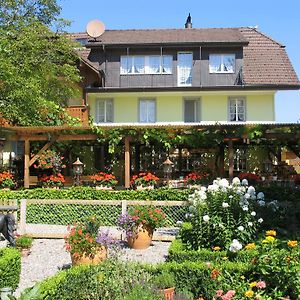 Wirtshaus Ruetihof Hotel Granichen Exterior photo