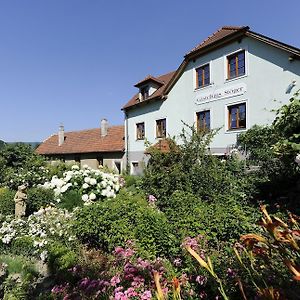 Winzerhof - Gaestehaus Stoeger Hotel เดิร์นชไตน์ Exterior photo