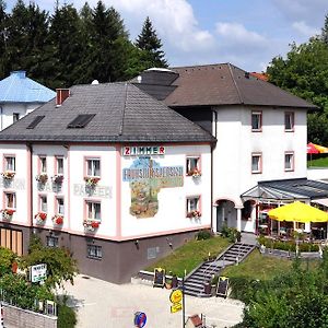 Pension Parzer Pressbaum Bei Wien Hotel Exterior photo