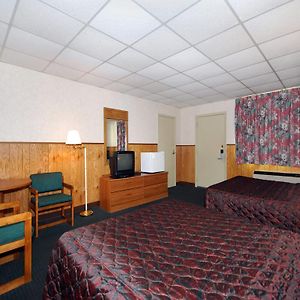 Econo Lodge บีเวอร์ครีค Room photo
