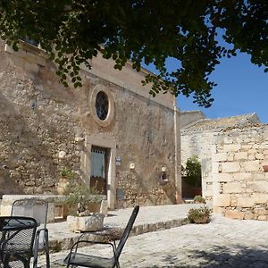 Casina Di Grotta Di Ferro Guest House ซานตาโกรเชกาเมรีนา Exterior photo